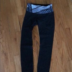 Lulu lemon Wunder Under leggings